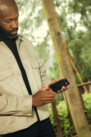 BILLETERA ONE CLICK CARBONO