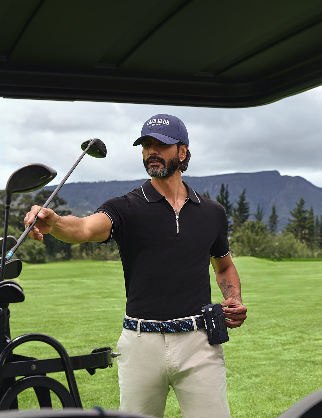 La importancia de elegir la bolsa de golf adecuada para tu juego