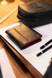 Billetera Compact con Clip (Negra-Roja) — Con Grabado de Iniciales