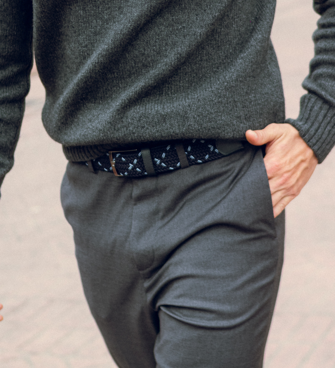 Cinturon trenzado para hombre color azul navy, ideal para dar un regalo, ir a la oficina o una salida casual