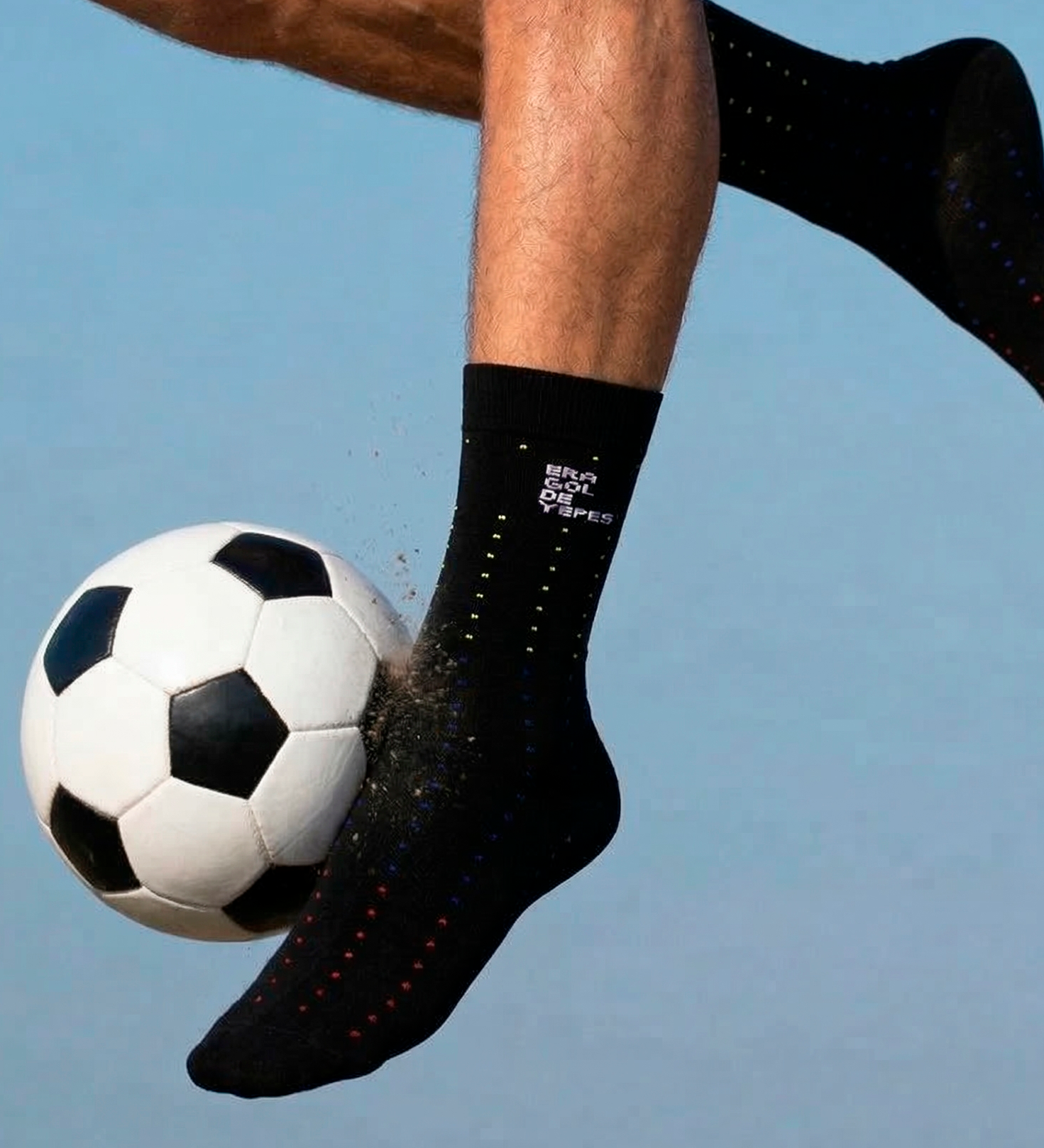 Medias negras de futbol para hombre