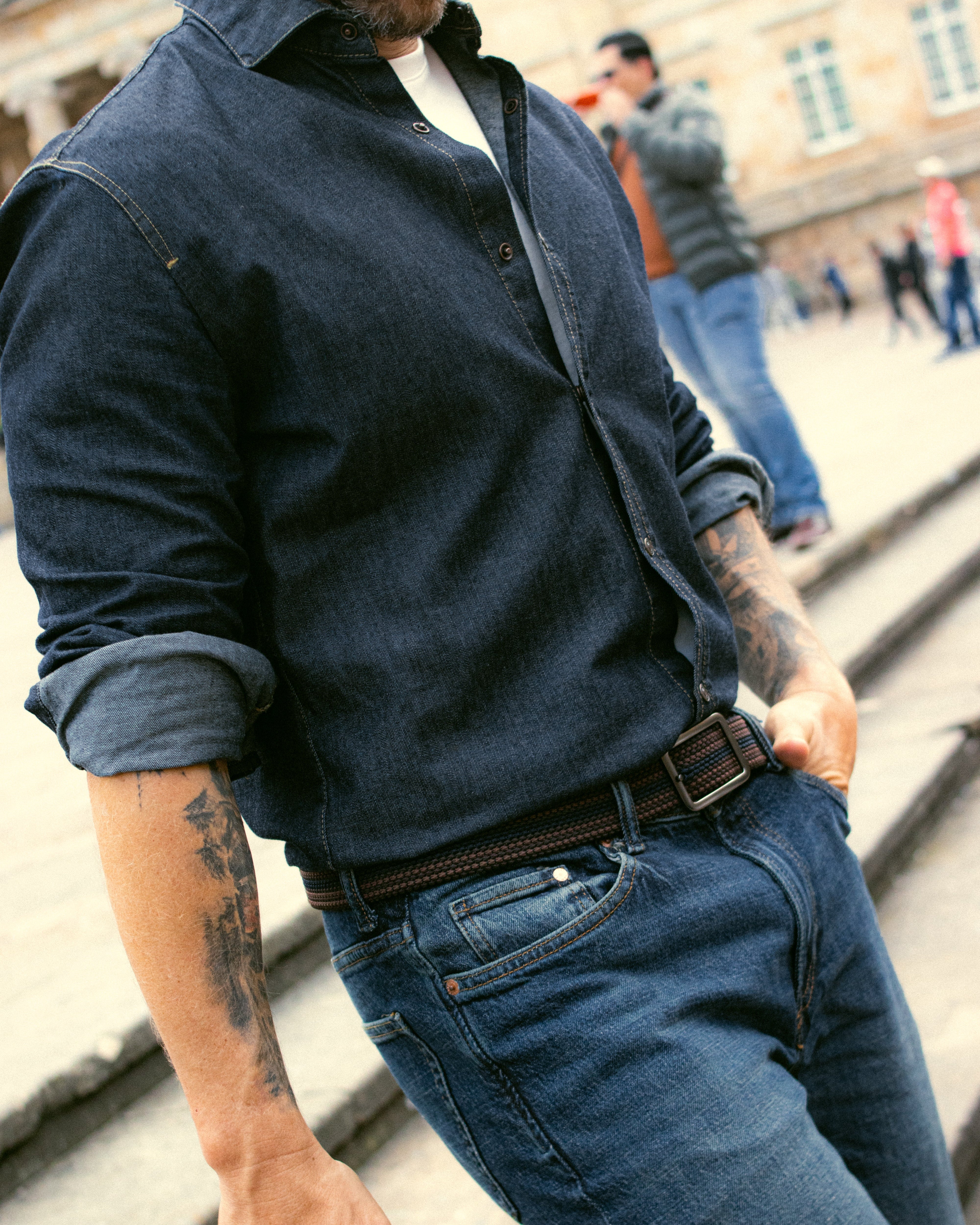 Cinturon doblefaz trenzado para hombre color cafe, azul y beige