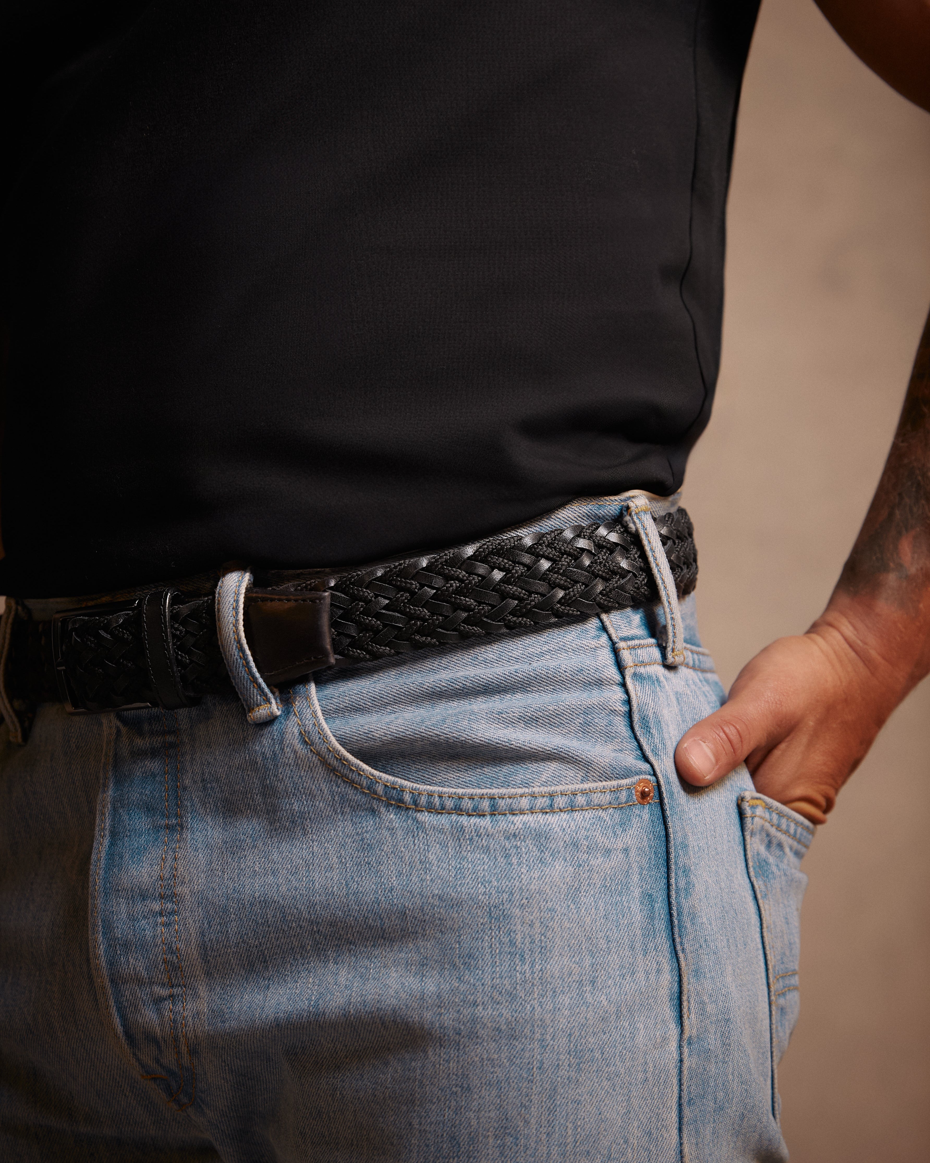 Cinturon de cuero trenzado negro para hombre ideal para regalo,  la oficina o un dia casual