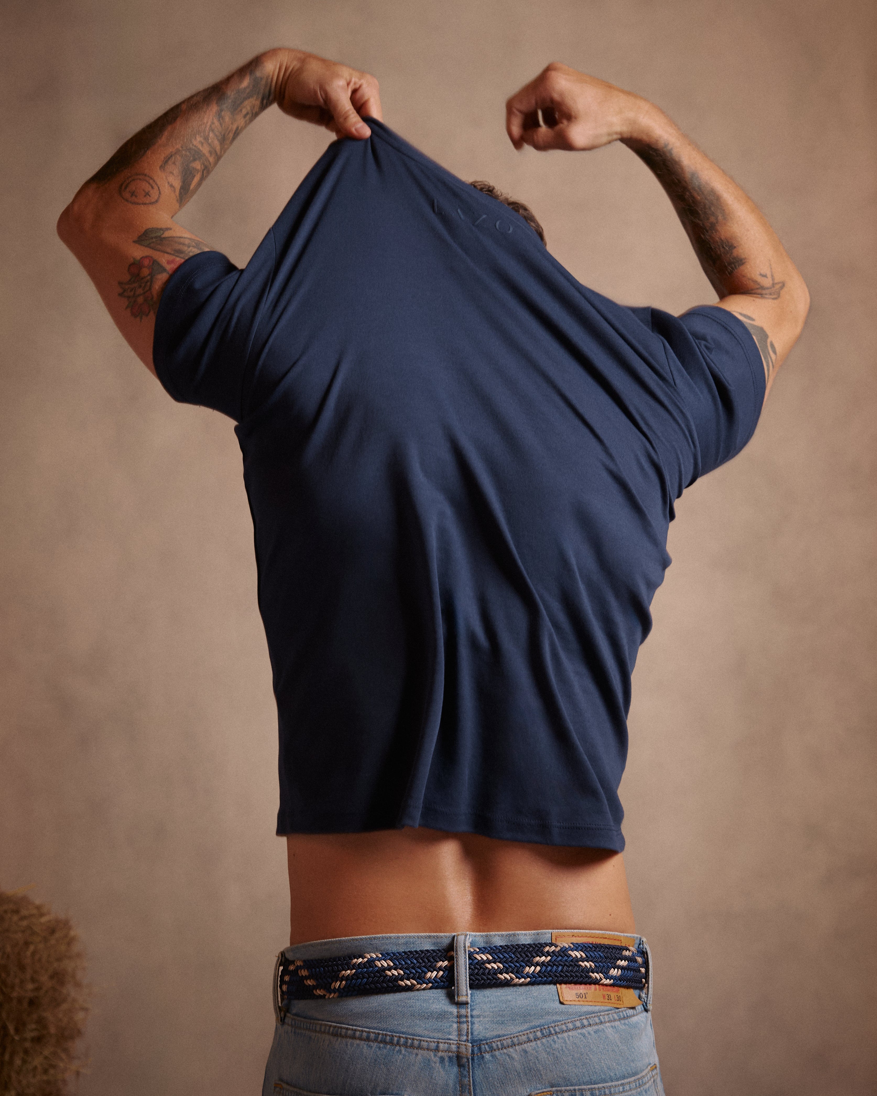 Camiseta azul de algodon para hombre
