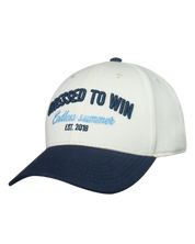 Gorra blanca y azul 